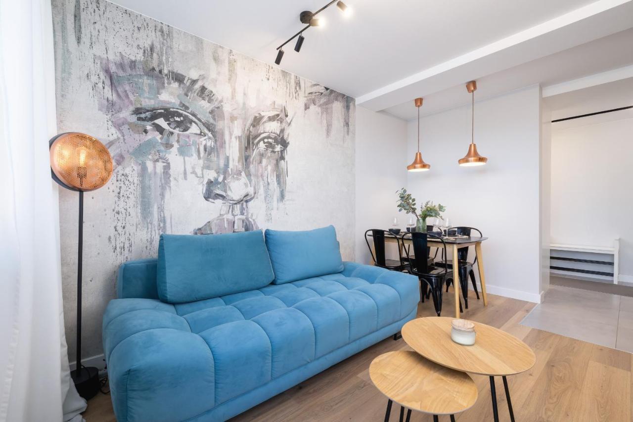 Korfantego Stylish Apartment With City View Spodek Katowice By Noclegi Renters Exterior photo