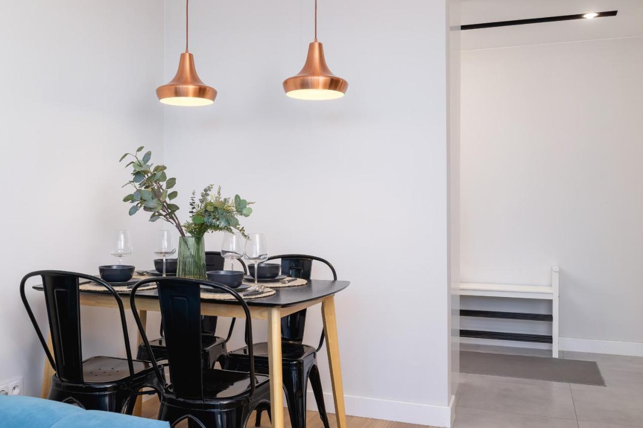 Korfantego Stylish Apartment With City View Spodek Katowice By Noclegi Renters Exterior photo