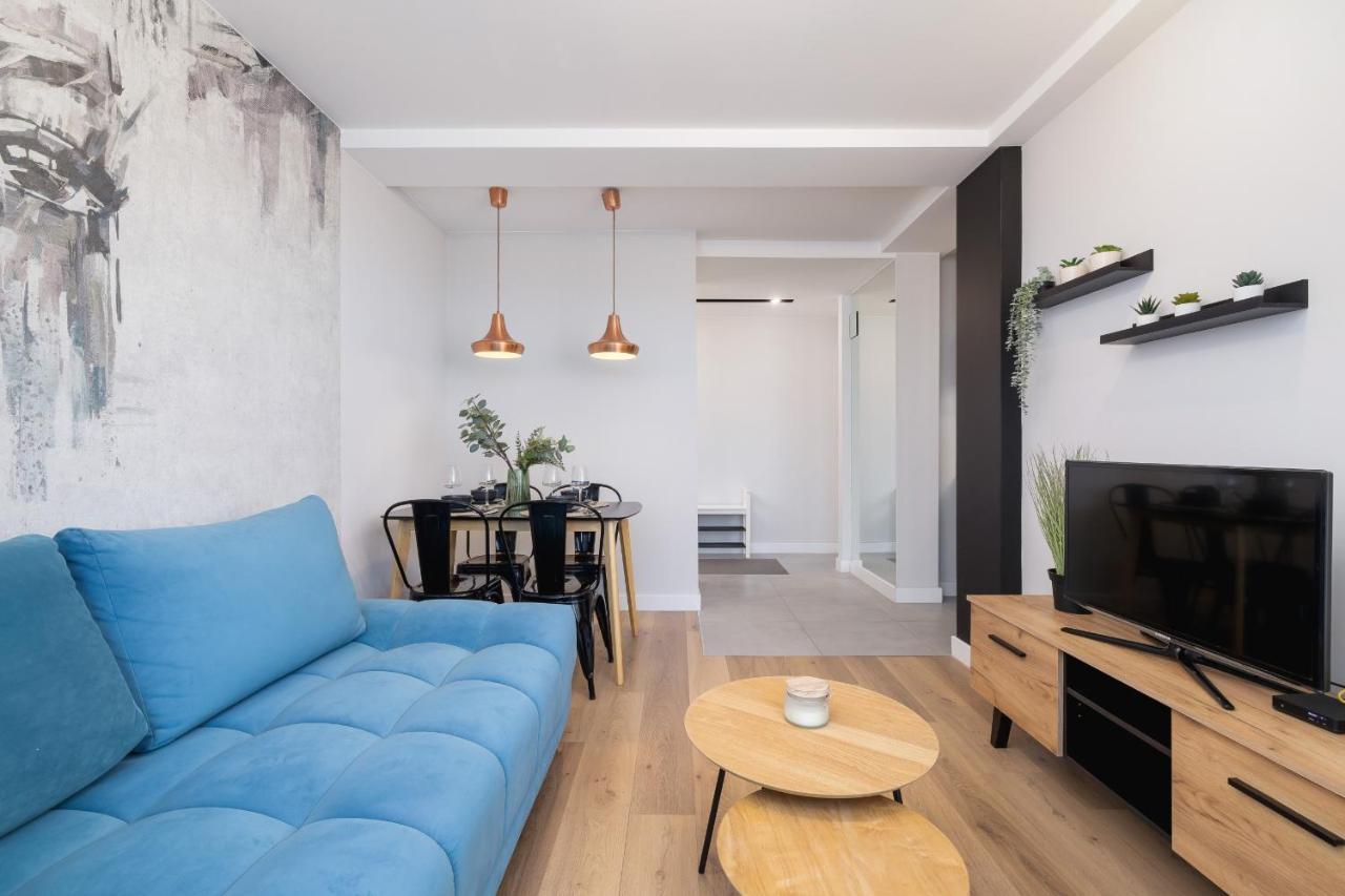 Korfantego Stylish Apartment With City View Spodek Katowice By Noclegi Renters Exterior photo