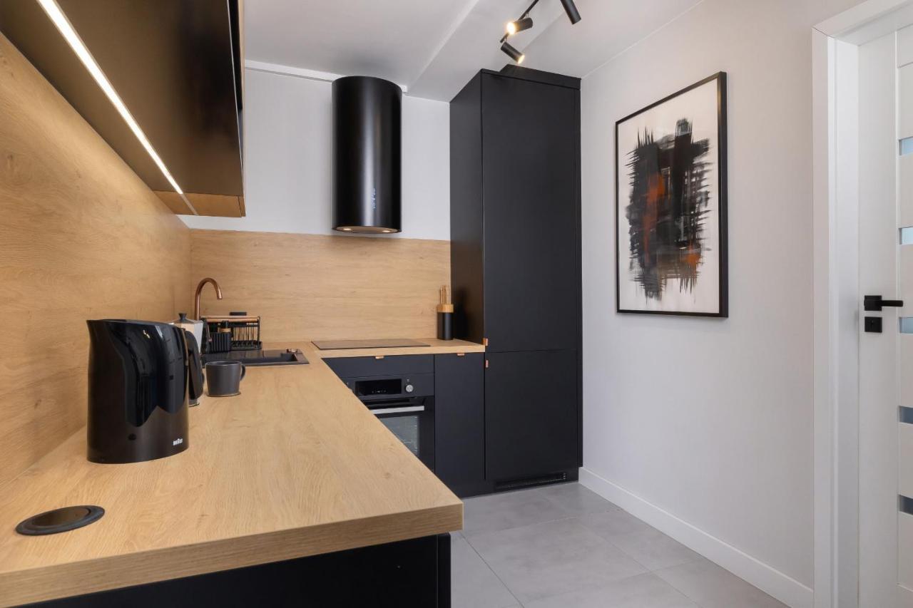 Korfantego Stylish Apartment With City View Spodek Katowice By Noclegi Renters Exterior photo